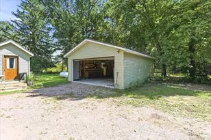 12466 Hollywood Rd, Nekoosa, WI 54457 - Photo 4