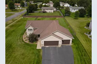 2510 Sunny Meadow Drive, Kronenwetter, WI 54455 - Photo 8