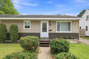 2423 Stanley St, Stevens Point, WI 54481 - Photo 4