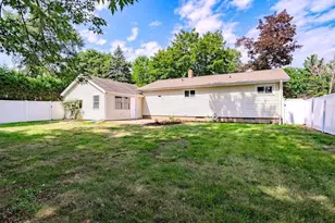 717 S Line Rd, Rothschild, WI 54474 - Photo 2