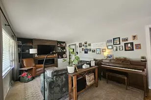 500 E Grant St, Marshfield, WI 54449 - Photo 2