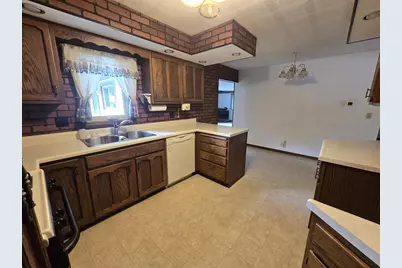 2810 12th Street South, Wisconsin Rapids, WI 54494 - Photo 4
