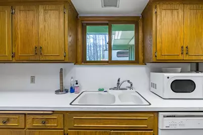 N11949 Pratt Road, Elcho, WI 54428 - Photo 4