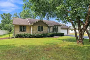 2641 Porter Rd, Plover, WI 54467 - Photo 4