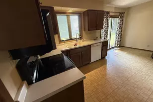 1200 E 21st St, Marshfield, WI 54449 - Photo 2