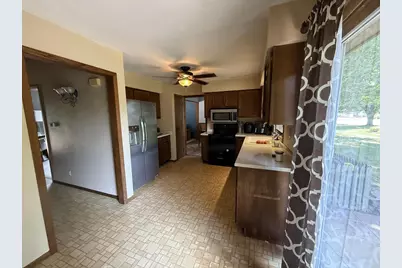 1200 E 21st Street, Marshfield, WI 54449 - Photo 4
