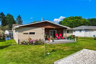 1308 E 17th St, Marshfield, WI 54449 - Photo 22