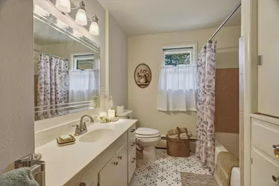 1308 E 17th Street, Marshfield, WI 54449 - Photo 16