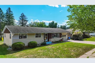 1308 E 17th Street, Marshfield, WI 54449 - Photo 1