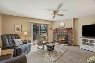 1308 E 17th St, Marshfield, WI 54449 - Photo 10