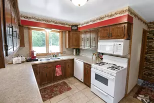 W5866 Jolly Ave, Medford, WI 54451 - Photo 6