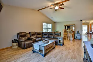 2800 Thielman St, Merrill, WI 54452 - Photo 10