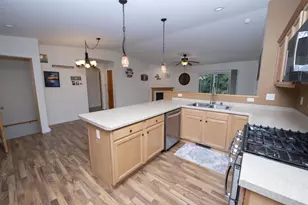 420 Red Tail Dr, Amherst, WI 54406 - Photo 8