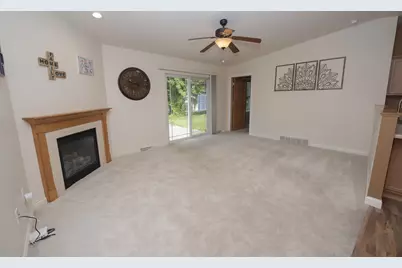 420 Red Tail Drive, Amherst, WI 54406 - Photo 6