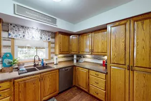 2201 S Wallonnie Dr, Marshfield, WI 54449 - Photo 18