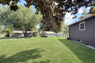 2201 S Wallonnie Dr, Marshfield, WI 54449 - Photo 4