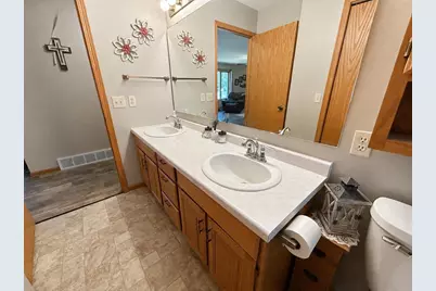 600 W 11th Street, Marshfield, WI 54449 - Photo 14