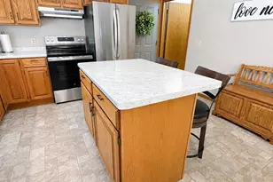 600 W 11th St, Marshfield, WI 54449 - Photo 10