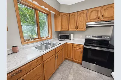 600 W 11th Street, Marshfield, WI 54449 - Photo 8