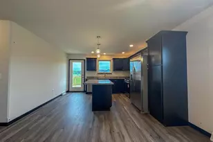 575 Still Waters Ln, Plover, WI 54467 - Photo 8