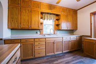 411 E 5th St, Neillsville, WI 54456 - Photo 14