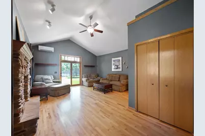 2040 Birch Drive, Plover, WI 54467 - Photo 12