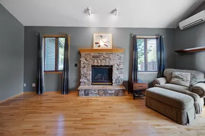 2040 Birch Drive, Plover, WI 54467 - Photo 14