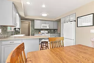 716 Soo Marie Ave, Stevens Point, WI 54481 - Photo 8