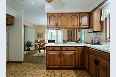 4470 Coolidge Avenue, Plover, WI 54467 - Photo 12