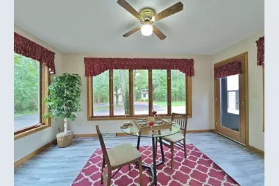 4470 Coolidge Avenue, Plover, WI 54467 - Photo 8