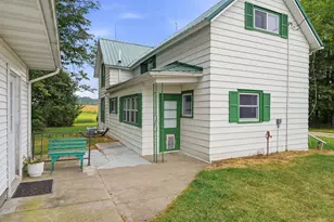 14332 N Town Hall Rd, Fairchild, WI 54741 - Photo 6
