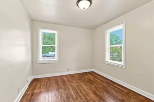 325 Washington Ave, Stevens Point, WI 54481 - Photo 16