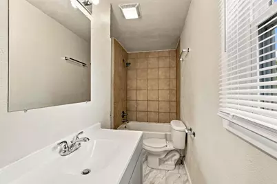 325 Washington Avenue, Stevens Point, WI 54481 - Photo 14