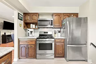 2710 Springville Dr, Plover, WI 54467 - Photo 16