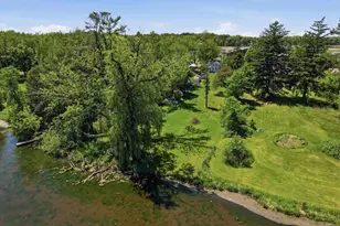 338 N Main St, Amherst, WI 54406 - Photo 8