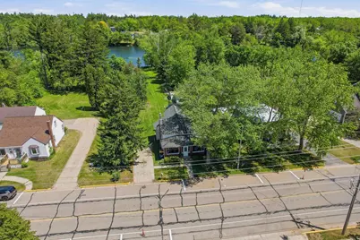 338 N Main Street, Amherst, WI 54406 - Photo 2