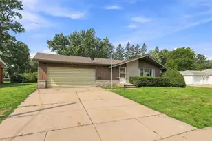 2840 Water St, Stevens Point, WI 54481 - Photo 2