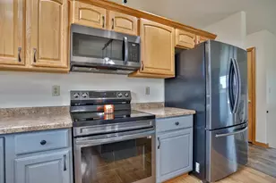 2221 Conestoga Ln, Kronenwetter, WI 54455 - Photo 14