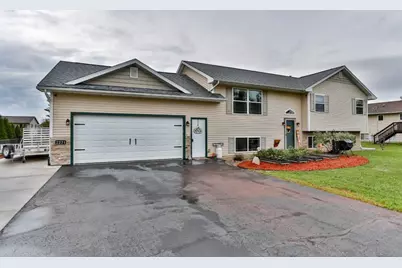 2221 Conestoga Lane, Kronenwetter, WI 54455 - Photo 2