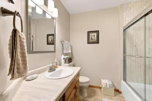 E2038 Kenwood Dr, Iola, WI 54945 - Photo 36