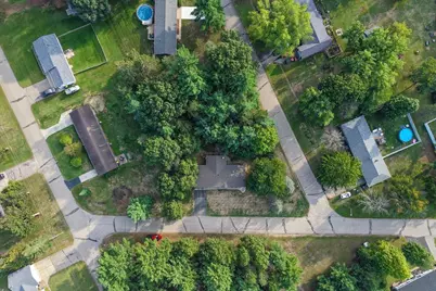 4910 Grove Avenue, Wisconsin Rapids, WI 54494 - Photo 2