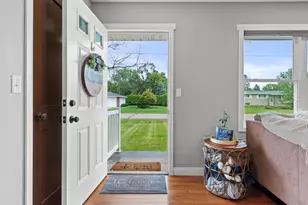 309 Verrill St, Stevens Point, WI 54481 - Photo 2