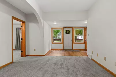 936 S 6th Avenue, Wausau, WI 54401 - Photo 6