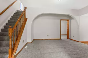 936 S 6th Ave, Wausau, WI 54401 - Photo 8