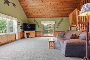 W6074 Mulberry Ln, Medford, WI 54451 - Photo 6