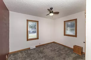 1040 Lincoln St, Wisconsin Rapids, WI 54494 - Photo 26