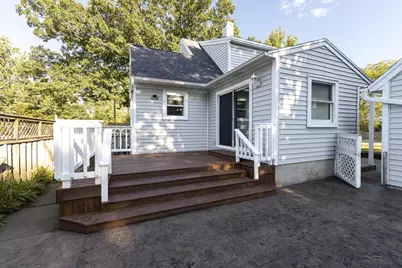 1040 Lincoln Street, Wisconsin Rapids, WI 54494 - Photo 2