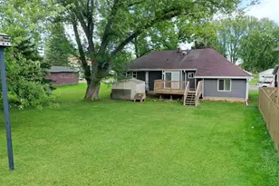 316 Lincoln St, Stanley, WI 54768 - Photo 10
