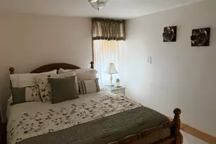 907 E Blodgett St, Marshfield, WI 54449 - Photo 6