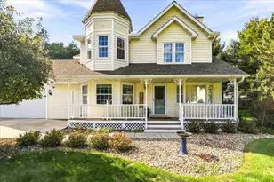 6020 W Valley Ct, Wisconsin Rapids, WI 54494 - Photo 4